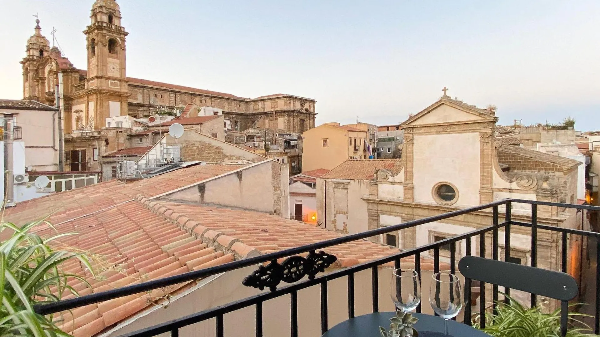 Lulom - Rooftop Boutique Rooms 팔레르모
