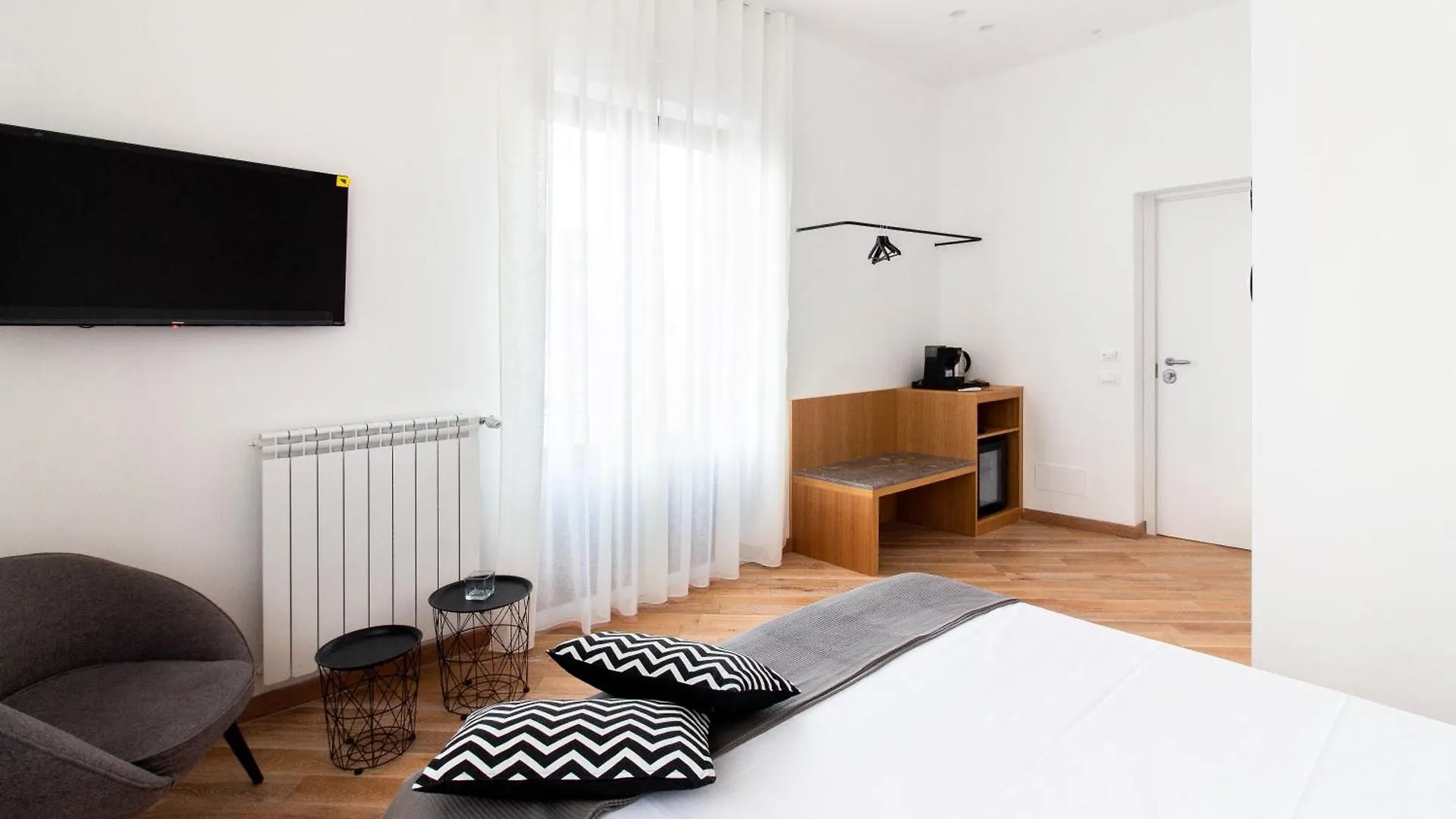 Lulom - Rooftop Boutique Rooms 팔레르모 0*,  이탈리아